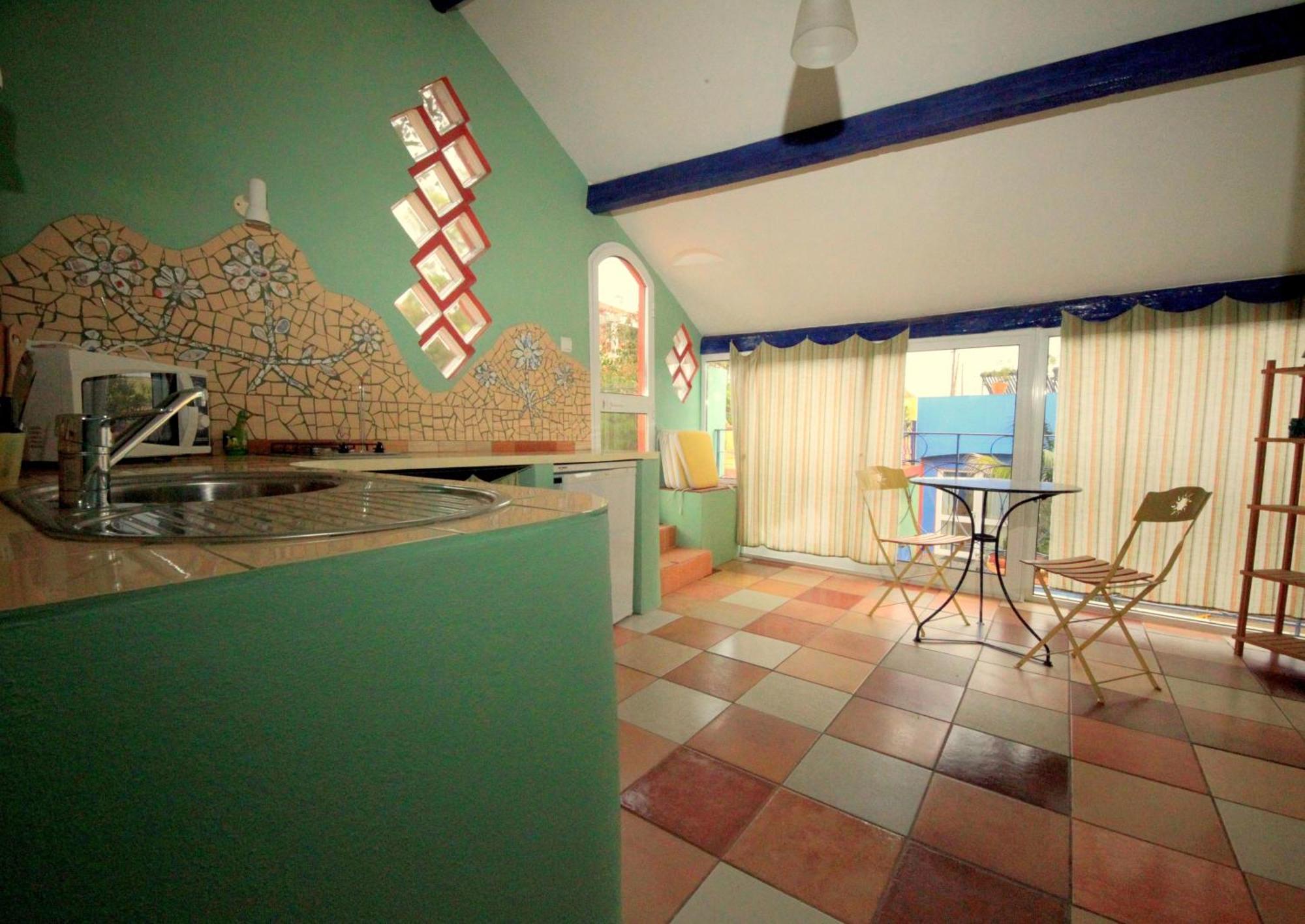 مبيت وإفطار أفيرو Casa 3 Aguias المظهر الخارجي الصورة