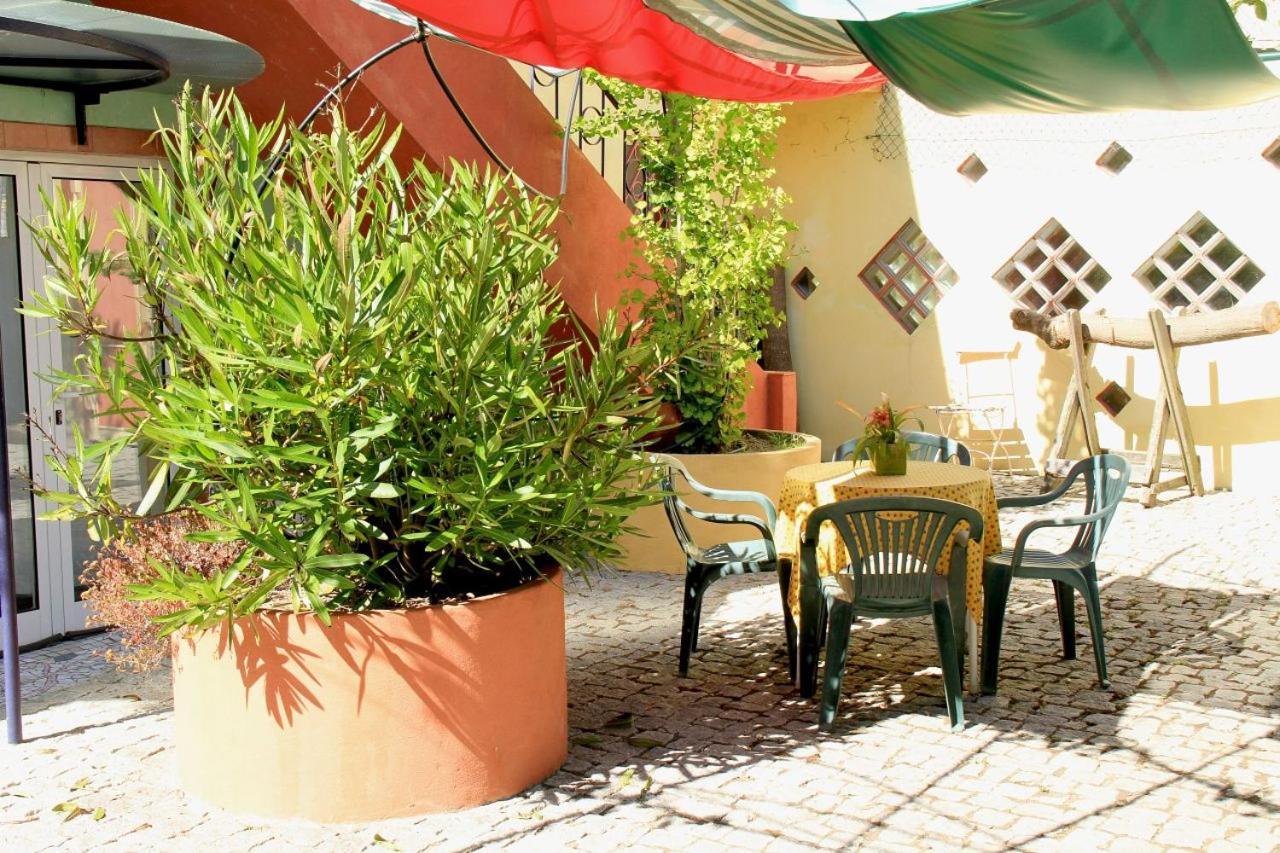 مبيت وإفطار أفيرو Casa 3 Aguias الغرفة الصورة